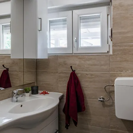 Apartment Kristija Vir