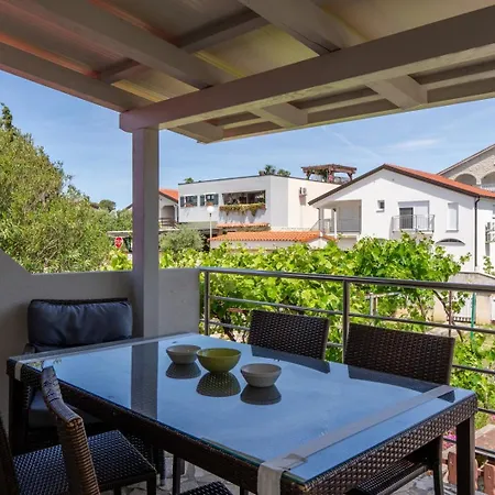 Apartment Kristija *
