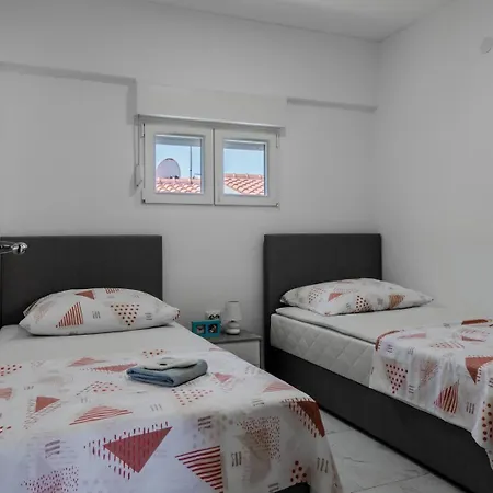 Apartament Kristija *