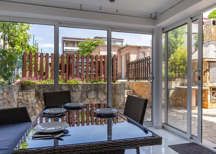 Kristija Apartament Vir